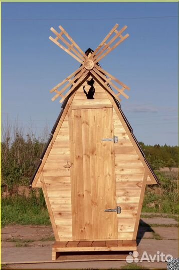 Уличный туалет деревянный DRE450