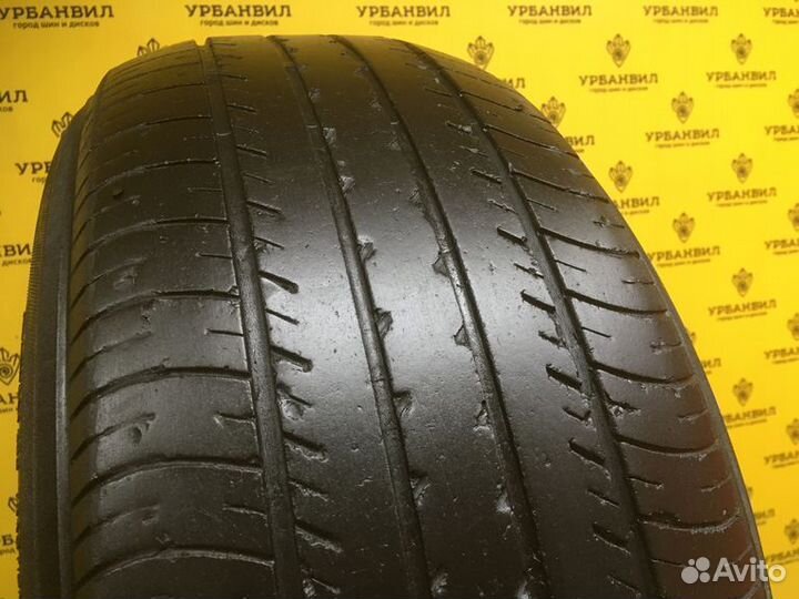 Yokohama dB Decibel E70B 215/55 R17 93V