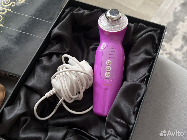 Массажер лица pf и свет