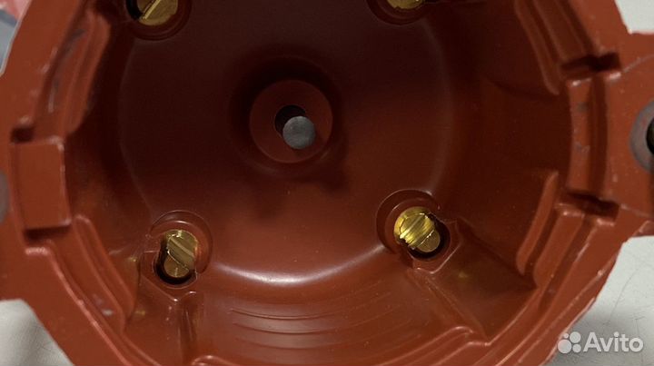 Крышка трамблера Mercedes M102