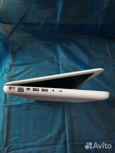 Aррlе масbоok 13 mid 2010