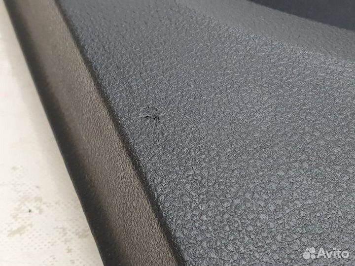 Дверная карта задняя правая Volkswagen Jetta 6 1.4