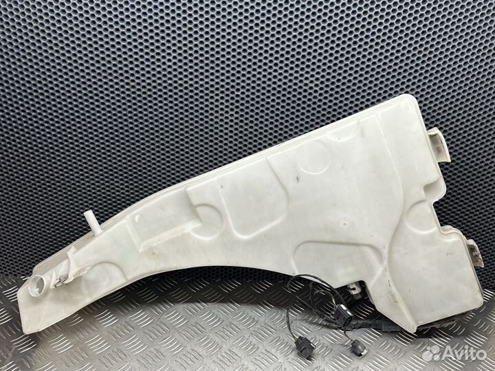 Бачок омывателя стеклоомывателя BMW X5 E70