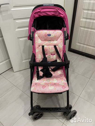 Прогулочная коляска chicco