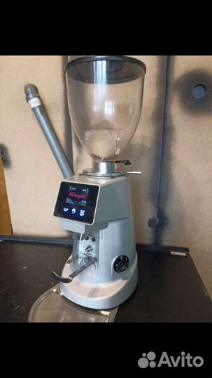 Аренда кофемашины simonelli appia 2