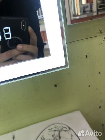 Зеркало шкаф с подсветкой в ванну Дориан