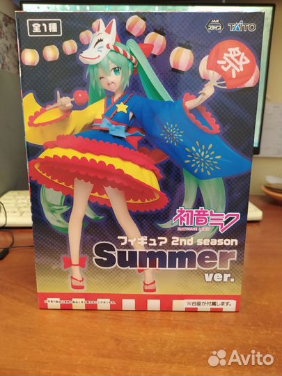 Фигурка аниме Хацунэ Мику Летняя версия