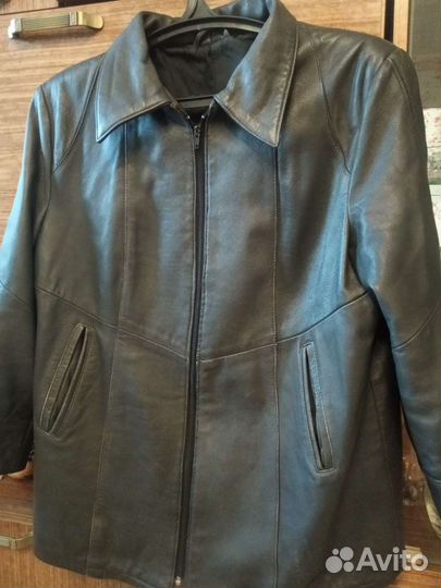 Куртка кожаная женская 50
