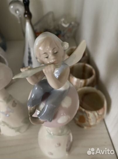 Статуэтки колокольчики фарфор Pavone