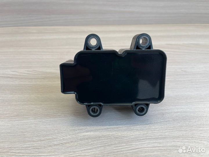 Катушка зажигания Renault Logan