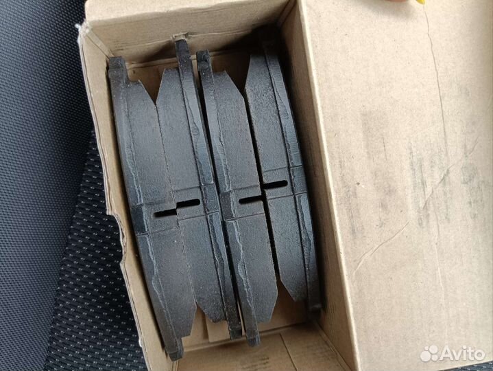 Тормозные колодки дисковые