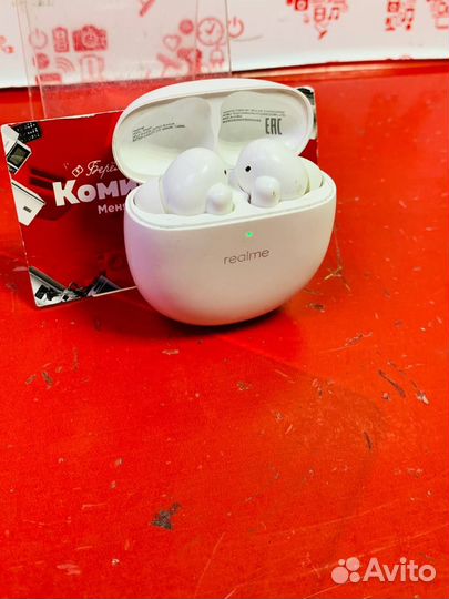 Realme наушники беспроводные в кейсе 210 к3
