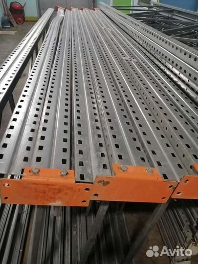 Стелажи палетные складские фронтальные бу