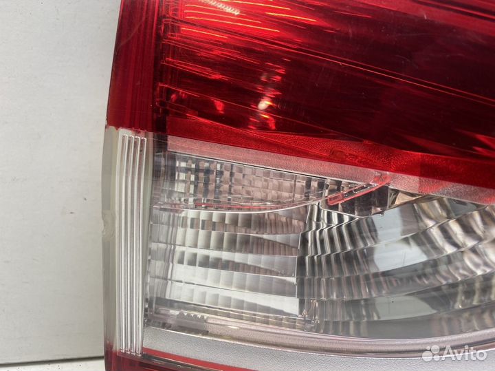 Фонарь задний внутренний левый Ford Kuga 2012-2019