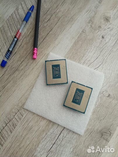 Core i5 12400 и Core i3 12100 новые с графикой