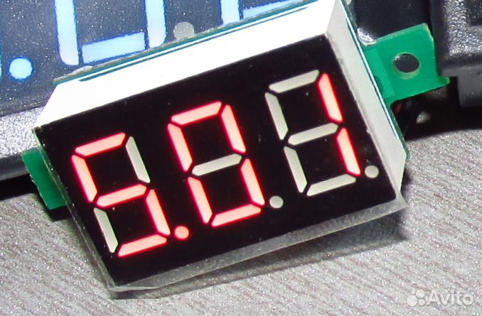 Вольтметр в авто