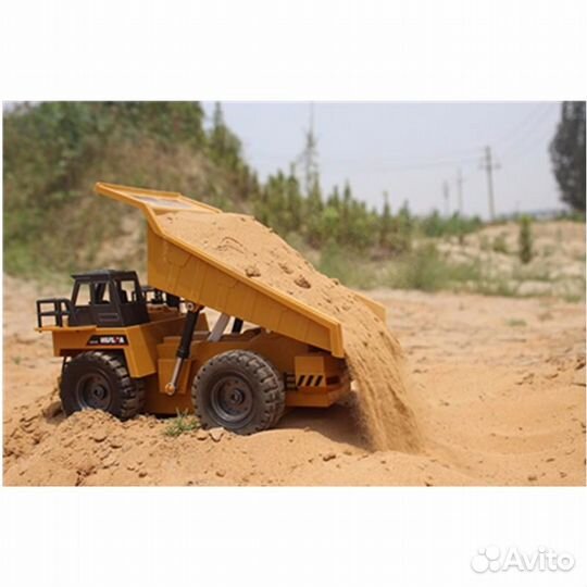 Радиоуправляемый самосвал карьерный
