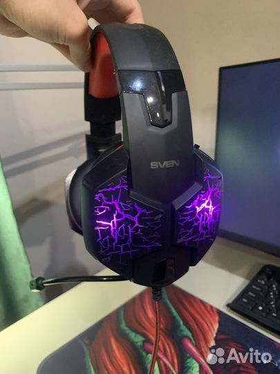 Игровые наушники