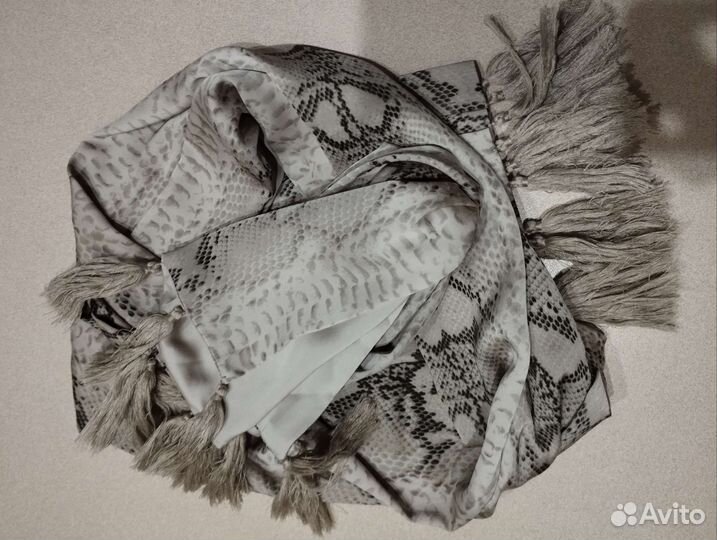 Палантин шелк