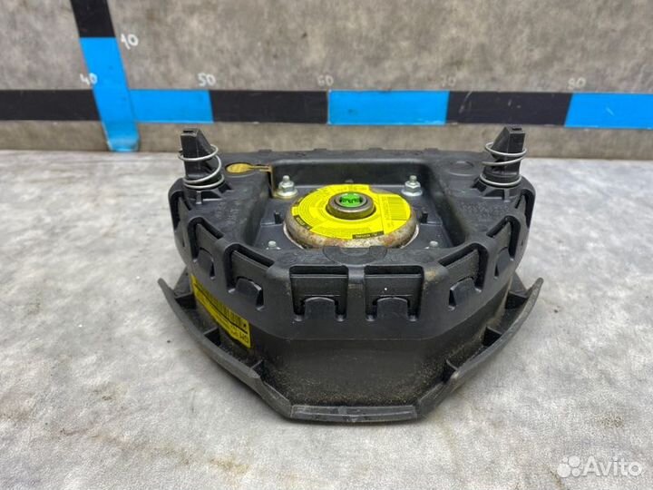 Подушка безопасности в руль Opel Astra H 1.6