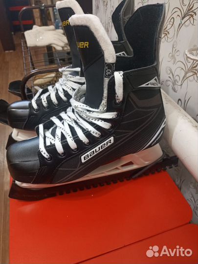 Хоккейные коньки bauer 45 размер