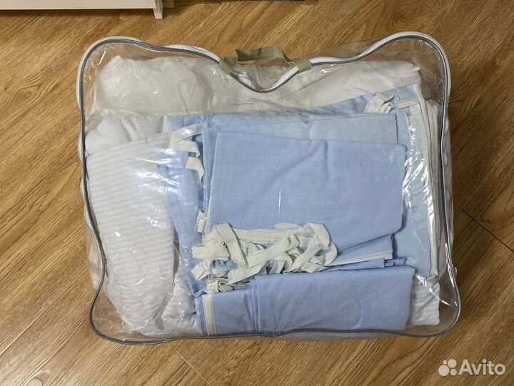 Бортики, балдохин, постельное белье новорожденных