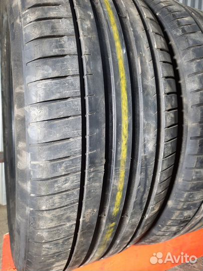 Michelin Pilot Sport 4 SUV 275/50 R21