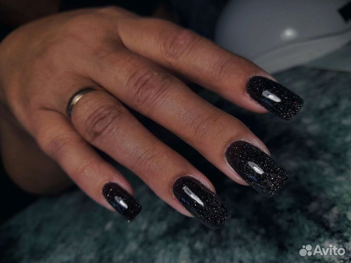 Маникюр на дому