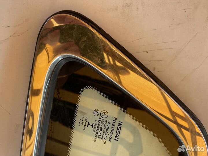 Стекло боковое заднее правое Nissan Qashgai j11