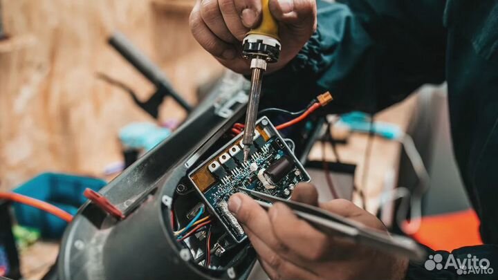 Ремонт электросамокатов, гироскутеров, сигвеев