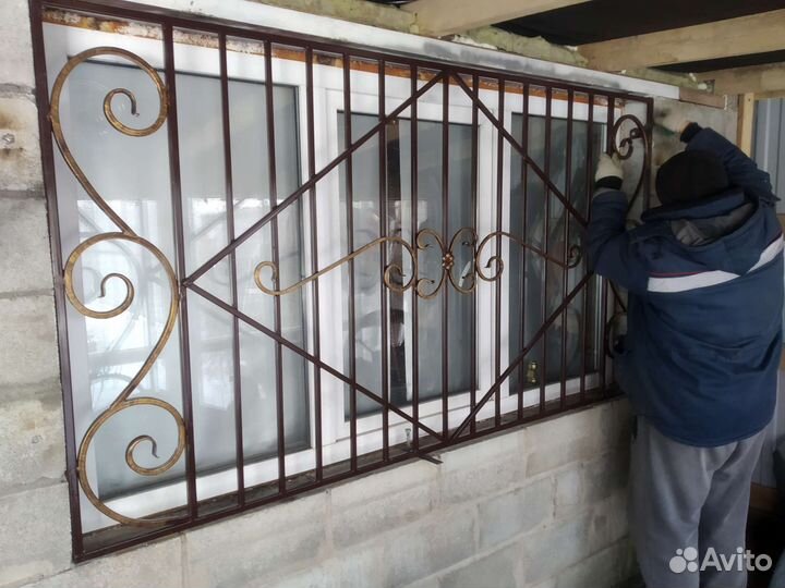 Кованые решетки на окна