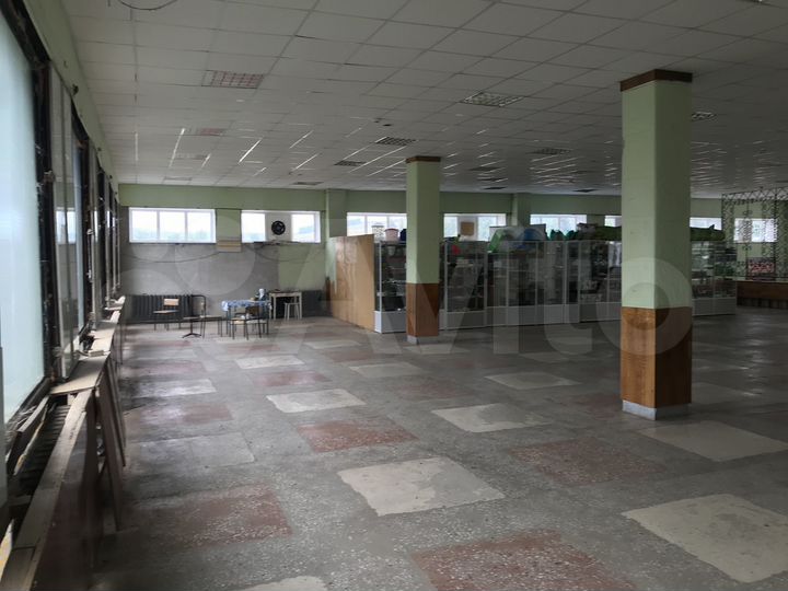 Здание, 1265.4 м²