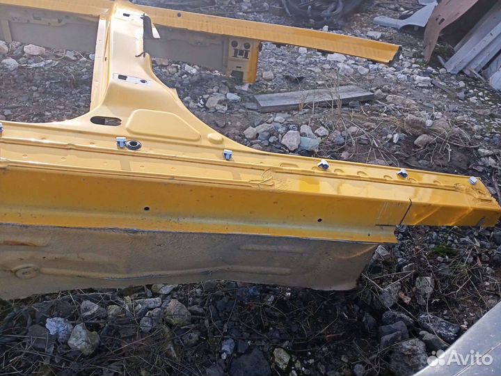 Порог правый форд фокус 3 универсал