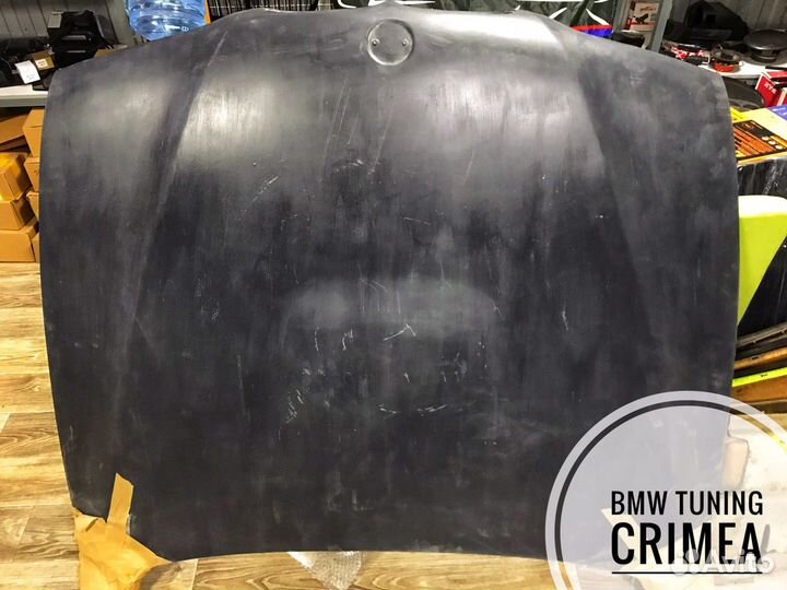Капот бмв е39 пластик горбатый