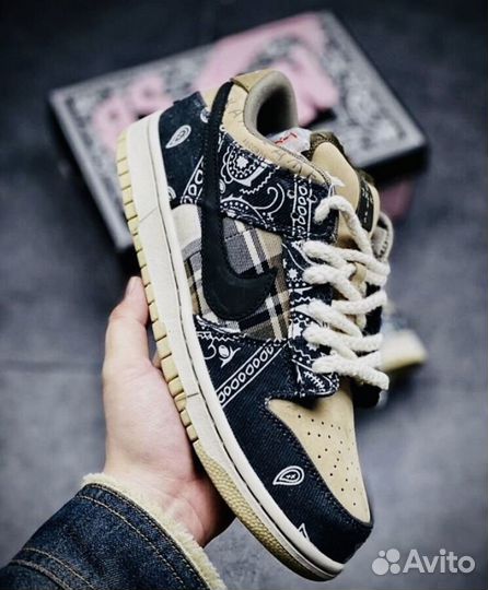 Кеды nike sb dunk low trevis scott