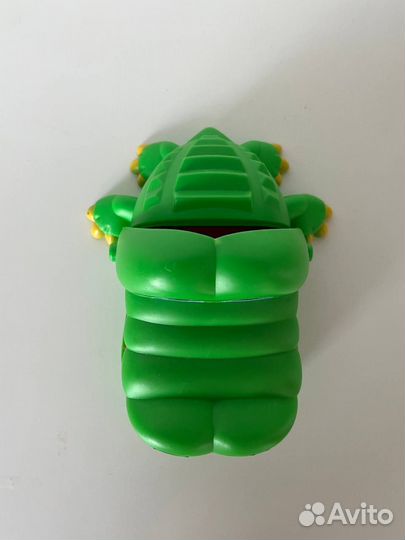 Игрушечный крокодил