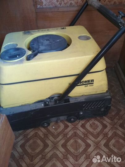 Поломоечная машина karcher
