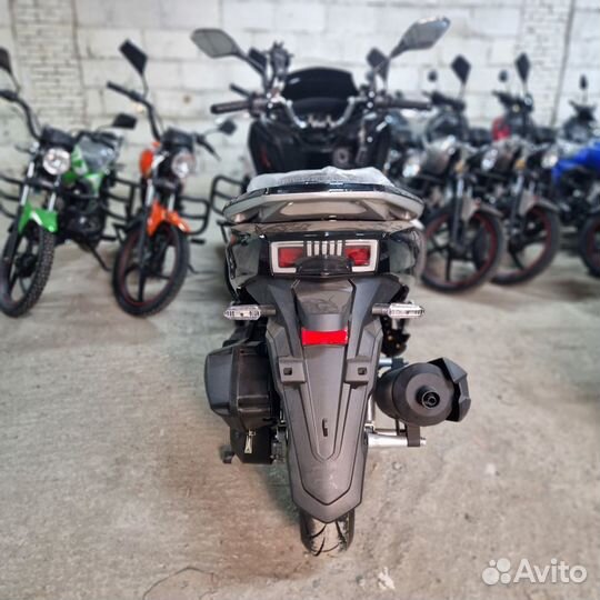 Скутер Honda PCX 200 replica (с птс) Чёрный