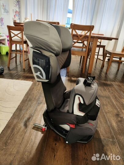 Cybex Pallas 2-Fix - автокресло с 9 мес до 12лет