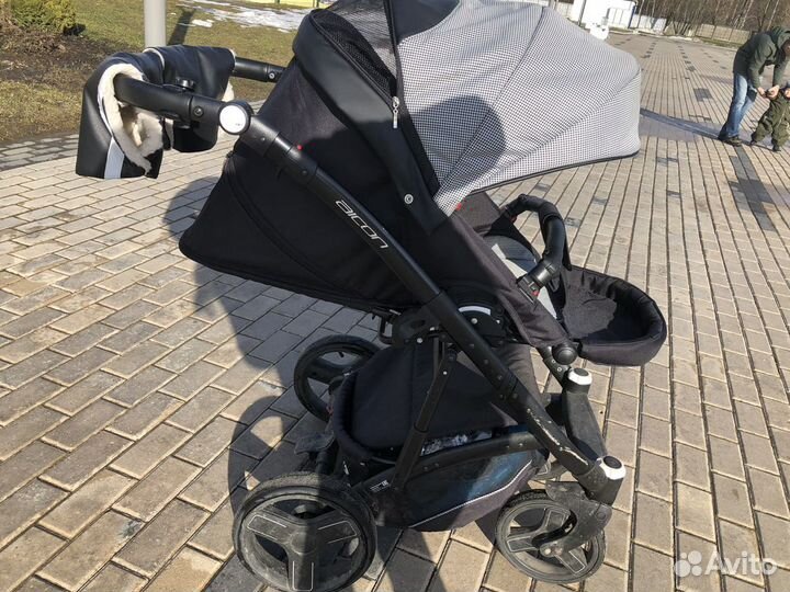 Коляска Riko Aicon PRO 2 В 1