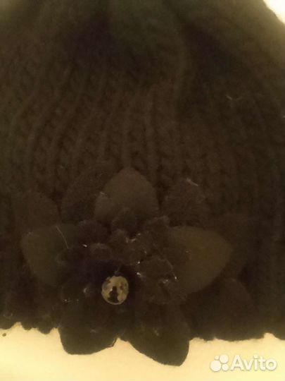 Шерстяная шапочка с цветком, Италия