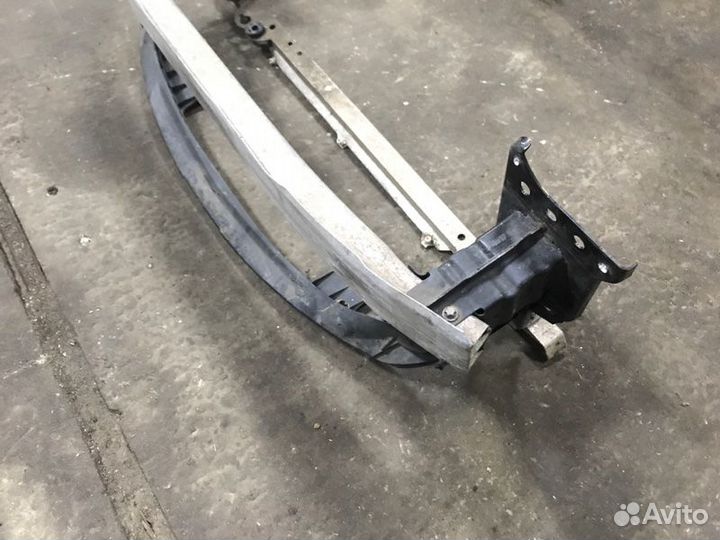 Усилитель бампера передний Opel Corsa D 2008