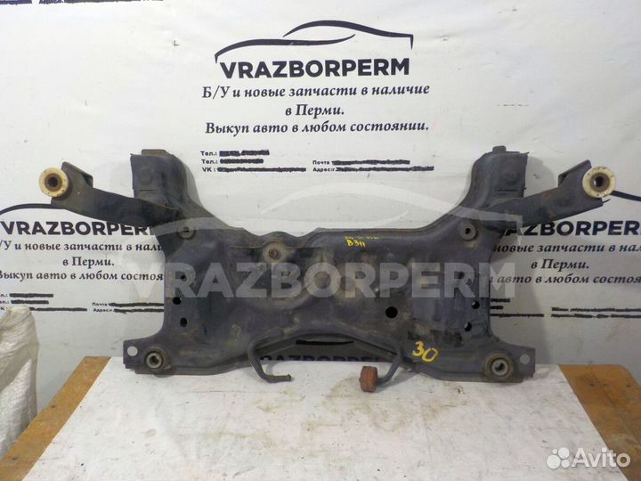 Подрамник передний Mazda 3