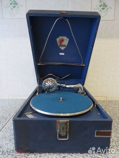 Патефон молотов патефонный завод