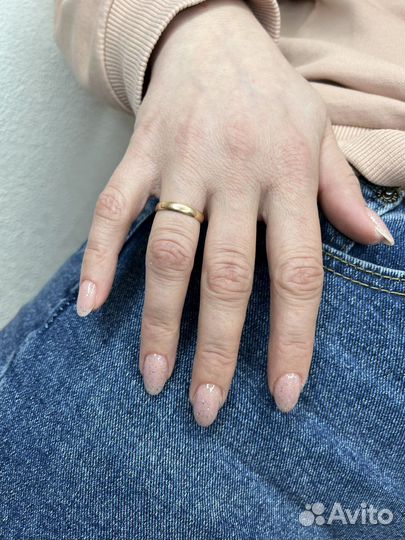 Маникюр и педикюр