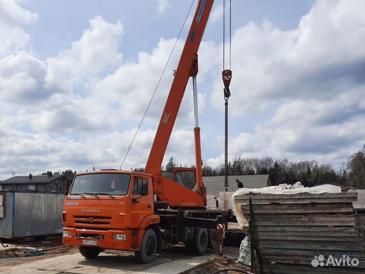 Аренда и услуги автокрана, 25 т, 21.7 м, с гуськом 7 м