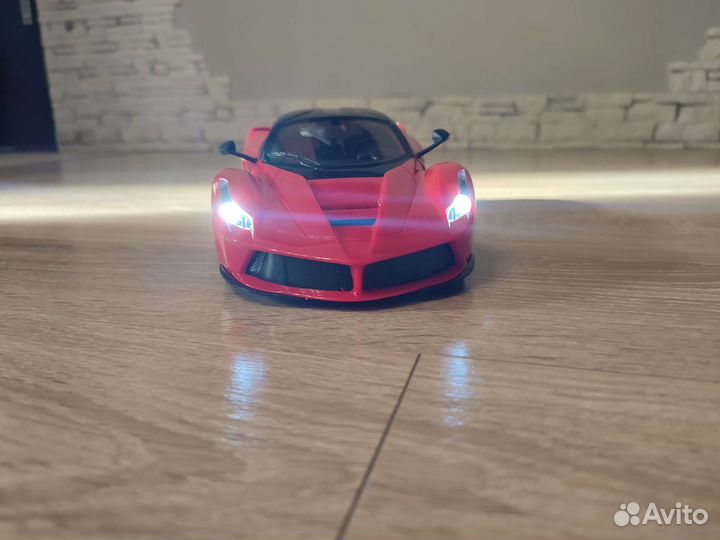 Машинка на радиоуправлении