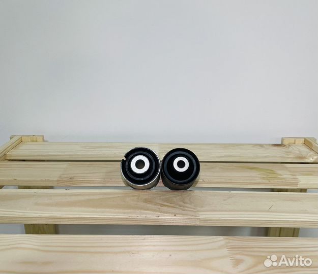 Сайлентблоки H-образного рычага BMW E39 96-04