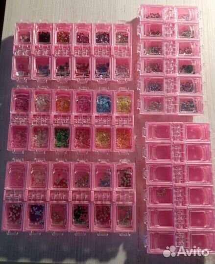 Товары для мастера маникюра