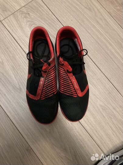 Сороконожки nike phantom